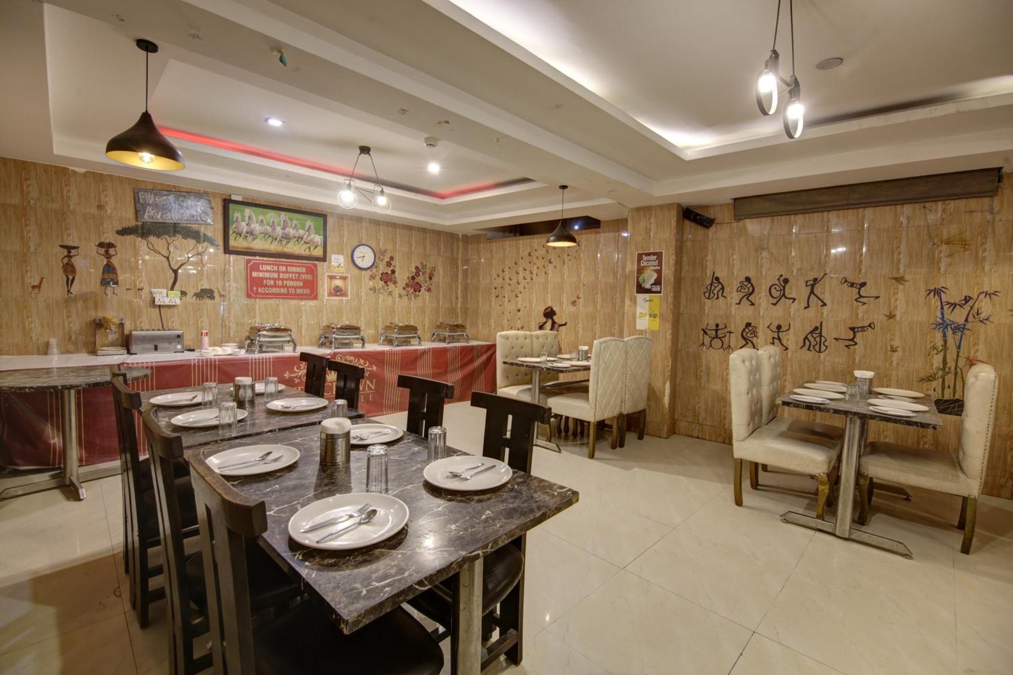 Hotel Venus Plaza New Delhi Exteriör bild
